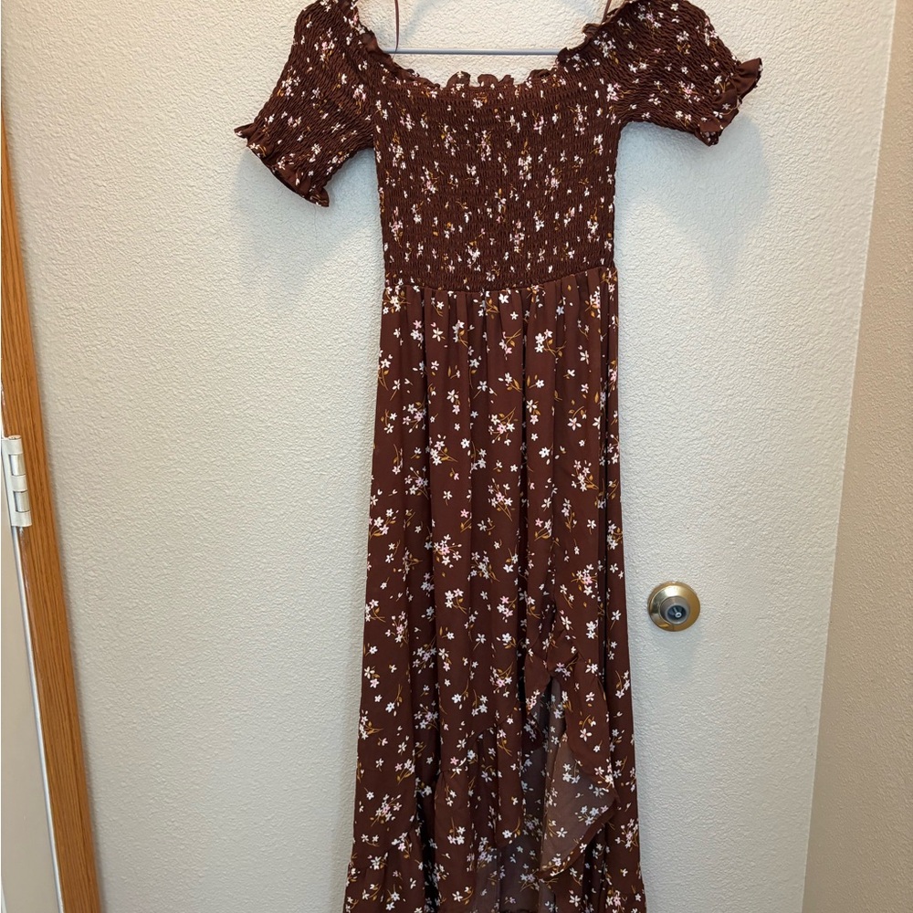 Francesca’s Miami Brown Puff Sleeve Sundress